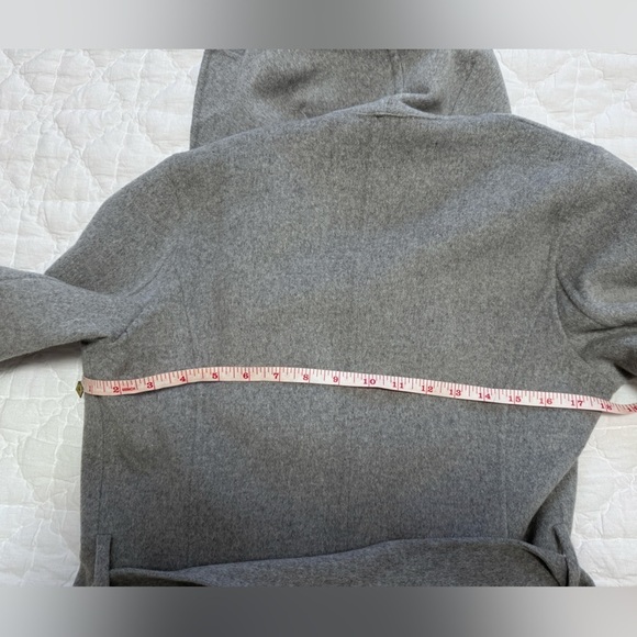 Tahari Women’s Marla Wool Caped Gray Coat Size Small - Picture 12 of 16